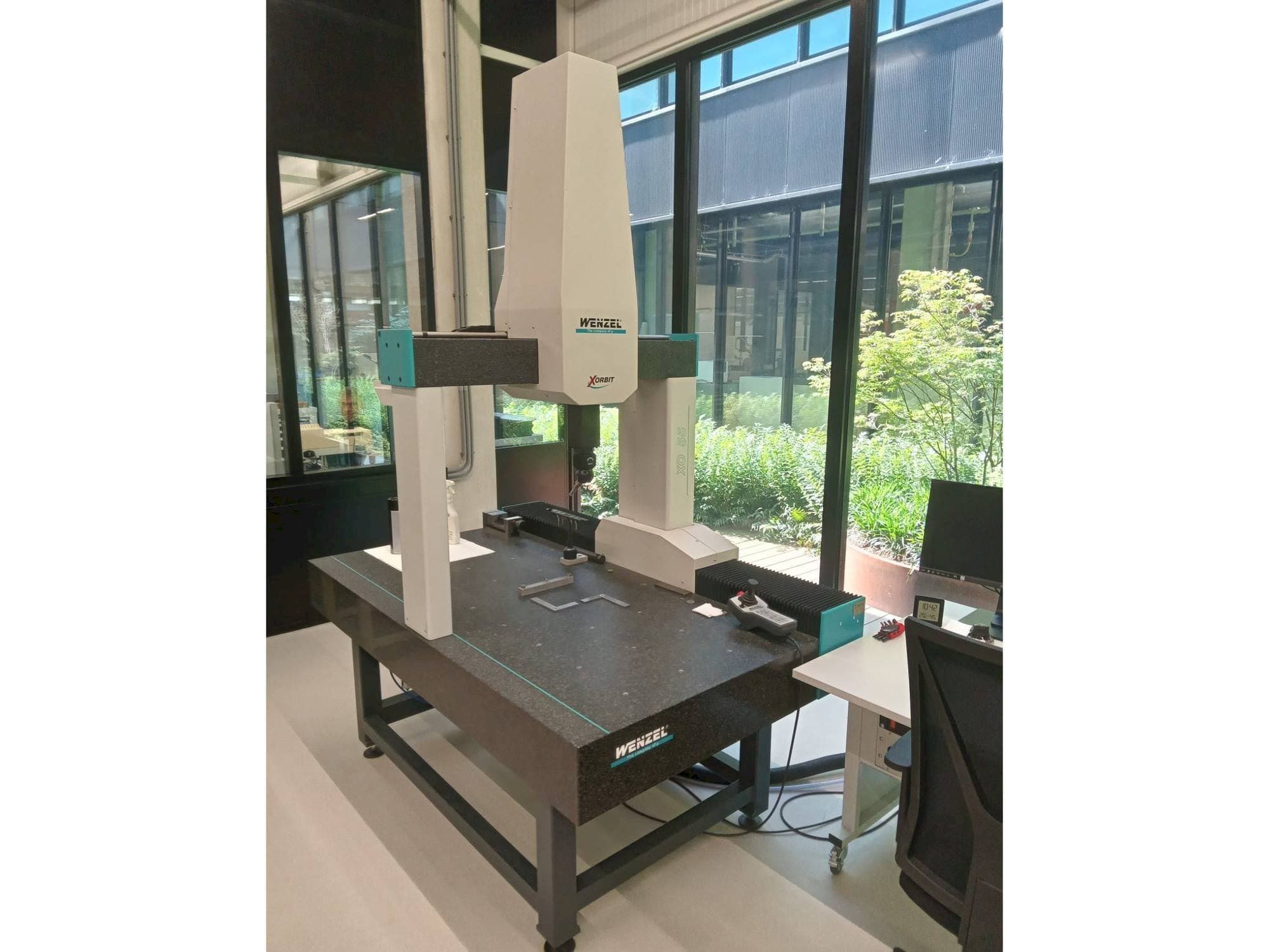 Vue de face de la machine Wenzel XO-55