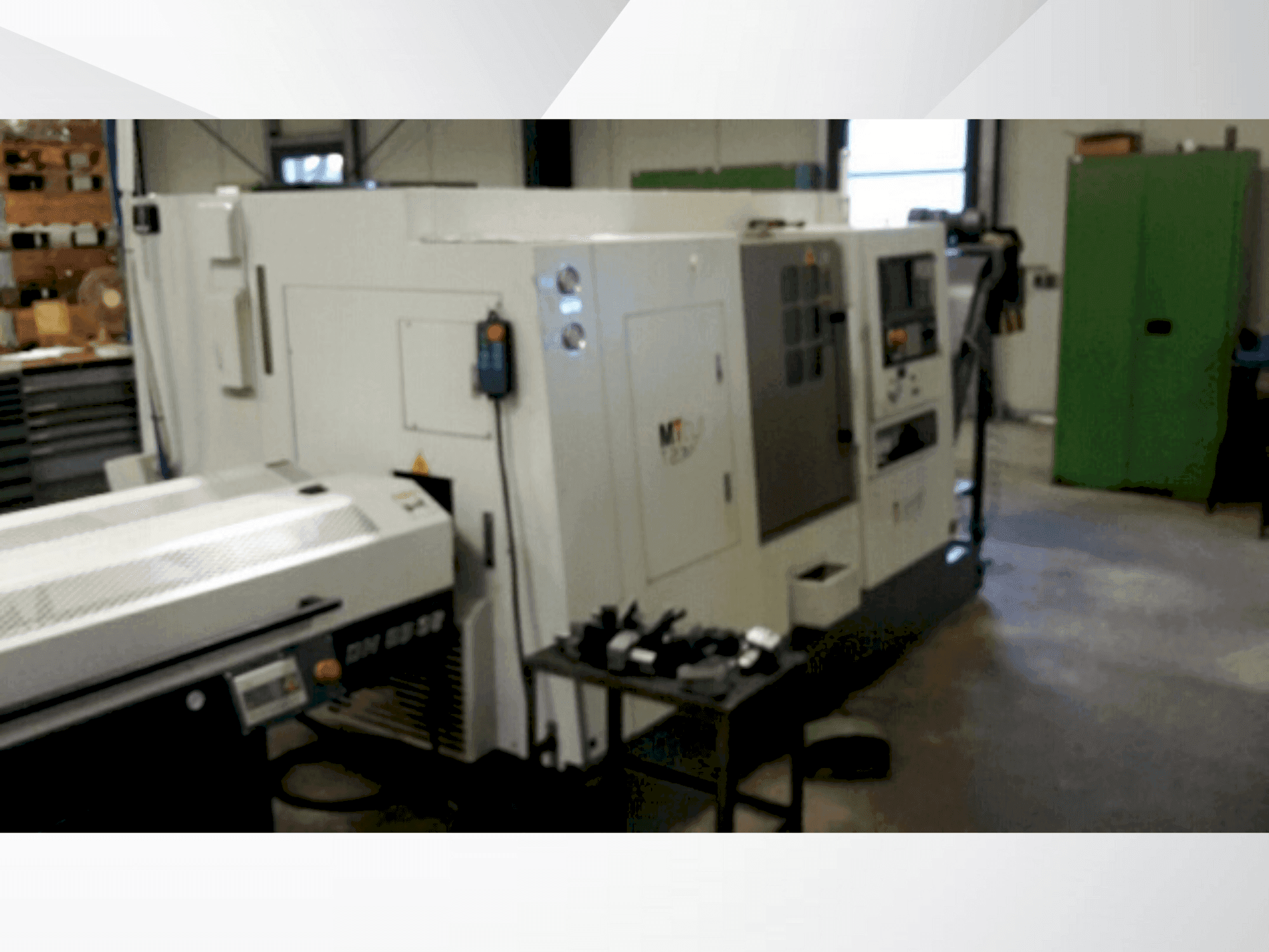 Vue de face de la machine MTRent T20MC