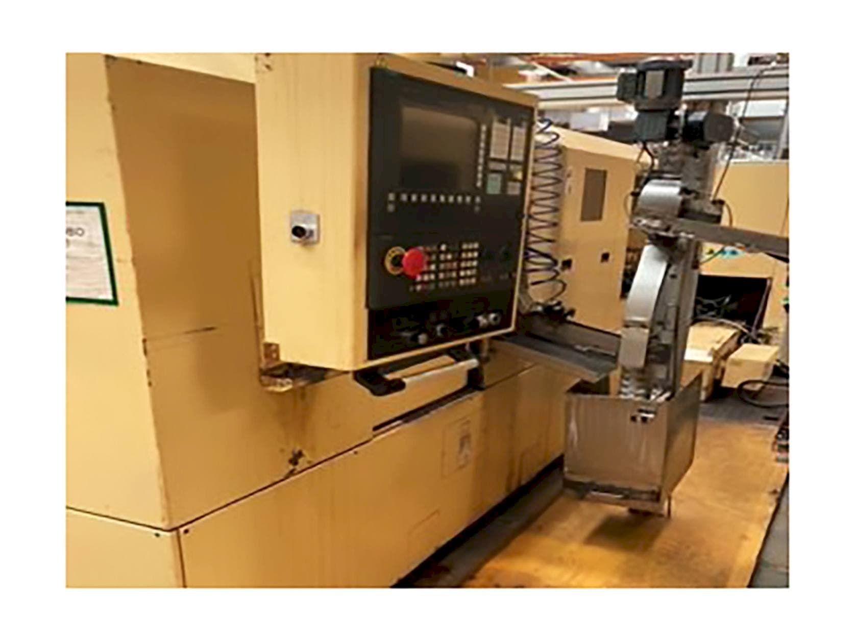 Vue latérale gauche de la machine TAJMAC-ZPS SAL 100/4