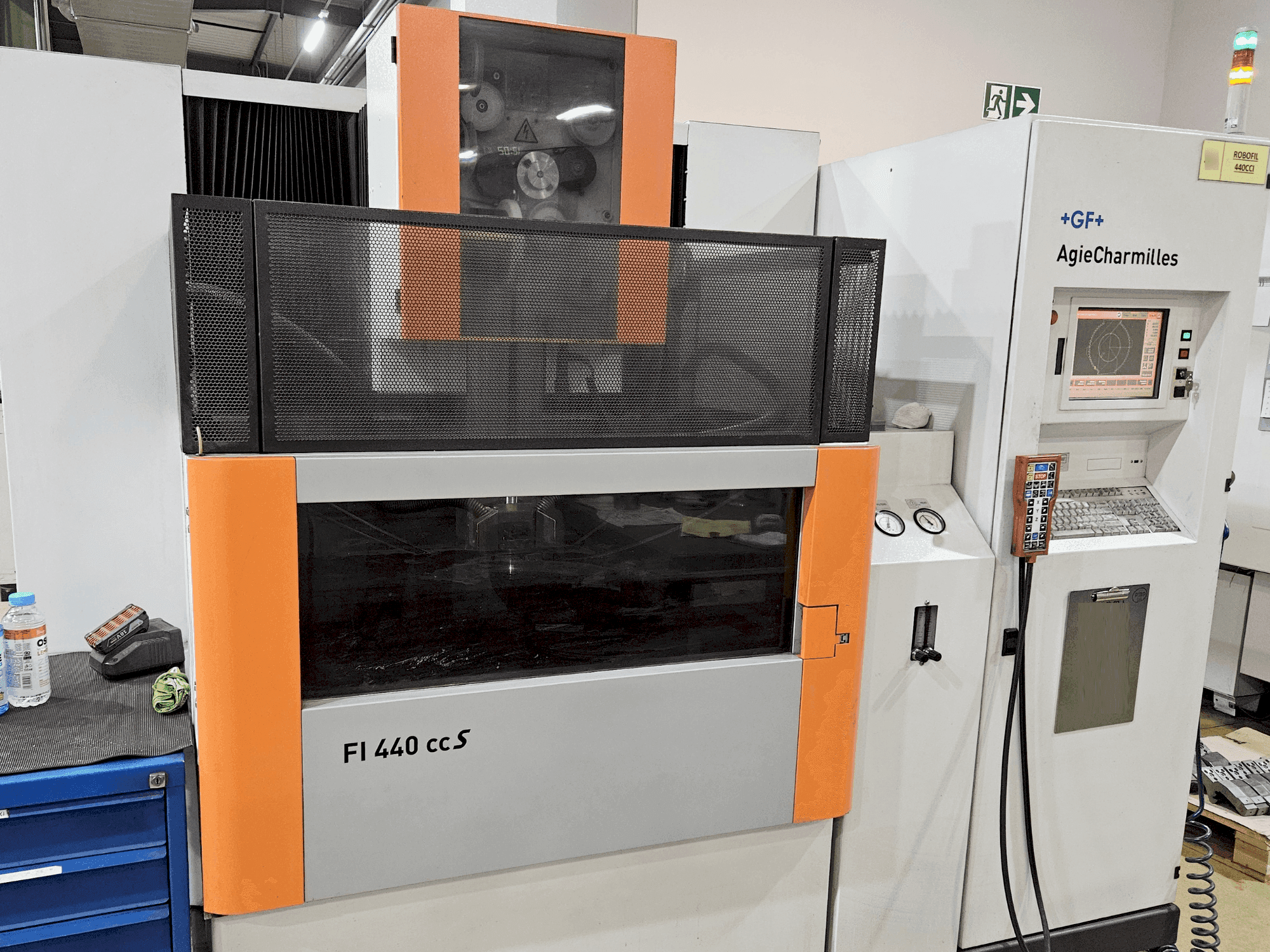 Vue de face de la machine AgieCharmilles Robofil 440 CCS