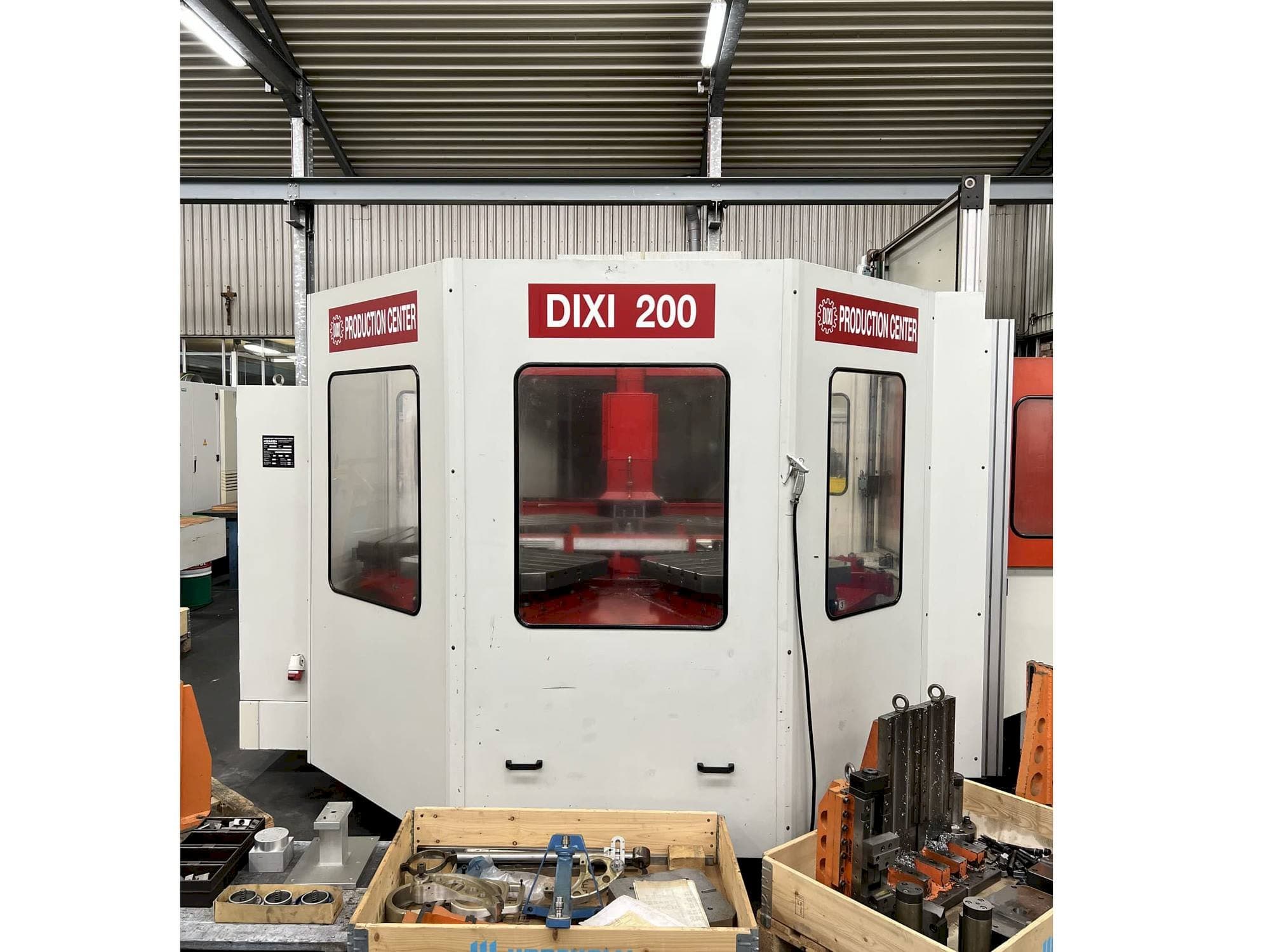 Vue de face de la machine DIXI 200