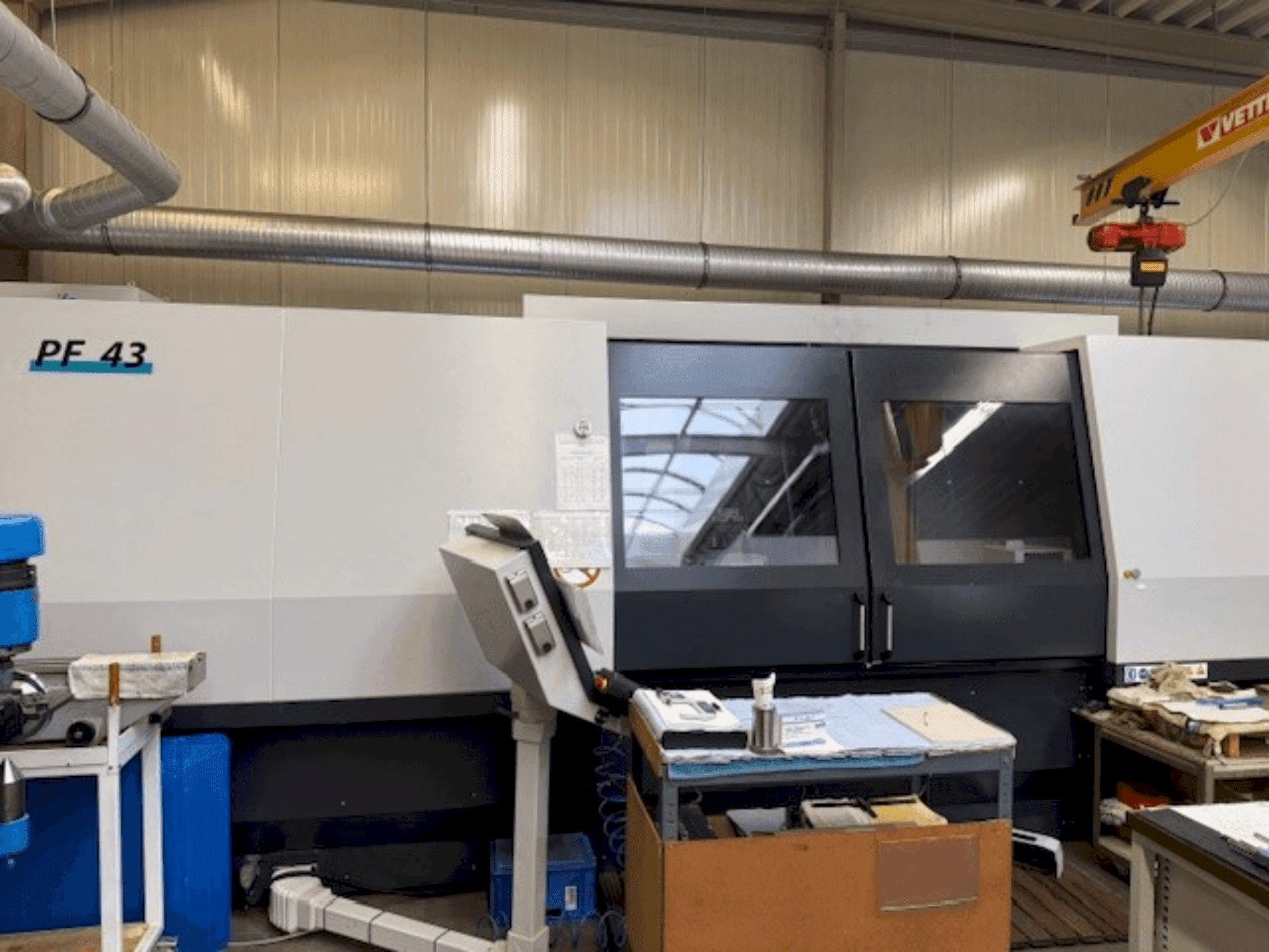 Vue de face de la machine Schaudt  GSN PF43