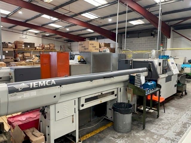 Vue de face de la machine Miyano BNA-42MSY2