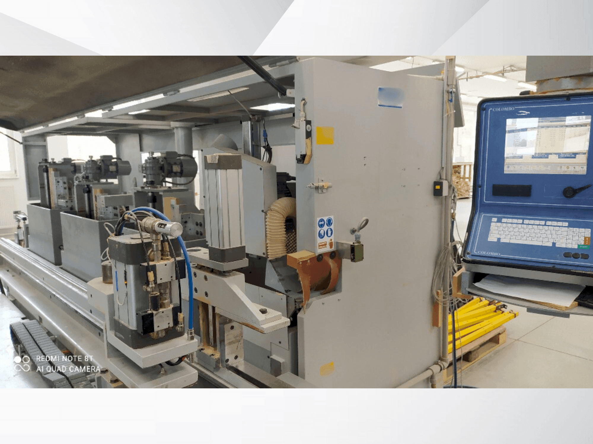 Vue de face de la machine Colombo Colombo AM 60