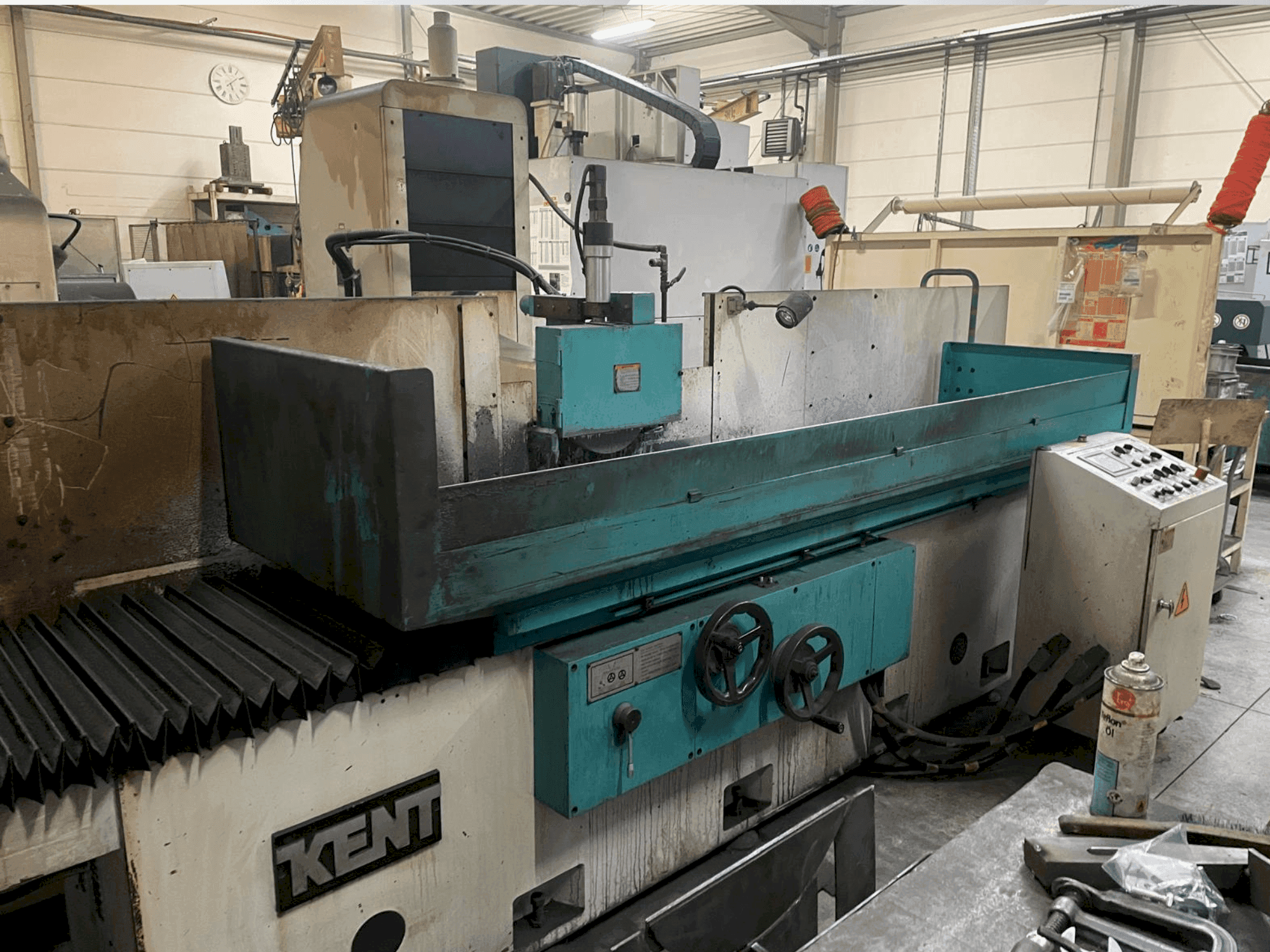 Vue de face de la machine Kent KGS 615 WMA1