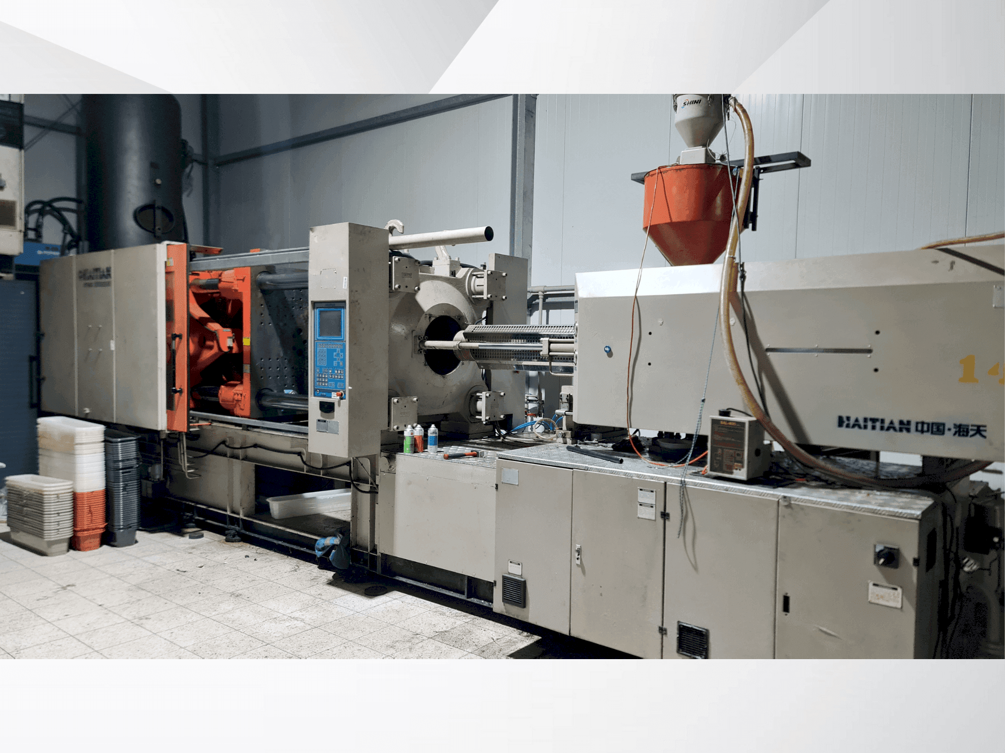 Vue de face de la machine HAITIAN 2006