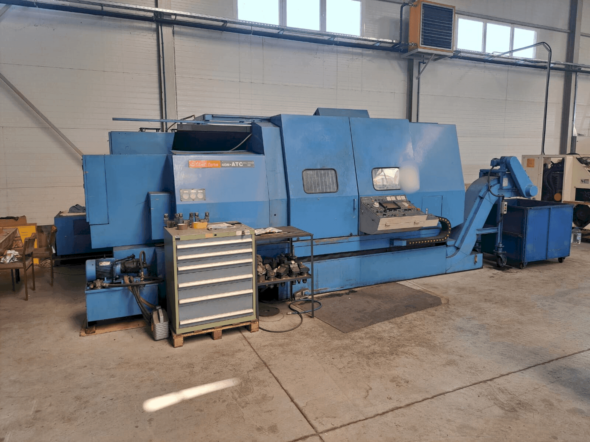 Vue de face de la machine Mazak SLANT TURN 40N - ATC Mill center 1500