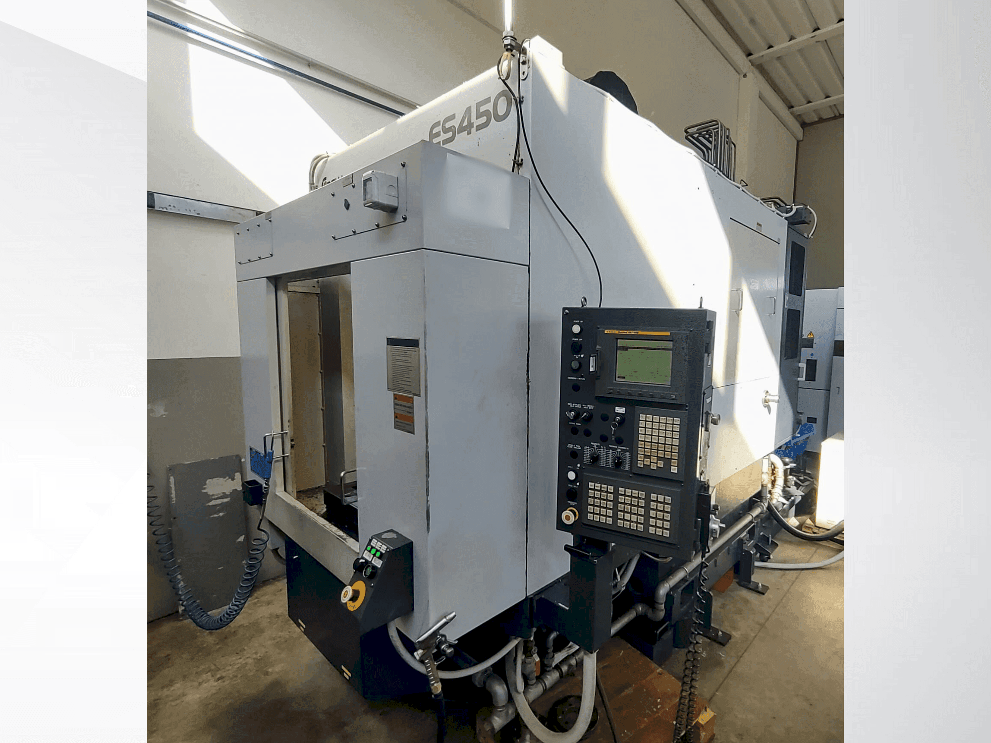 Vue de face de la machine Enshu ES450