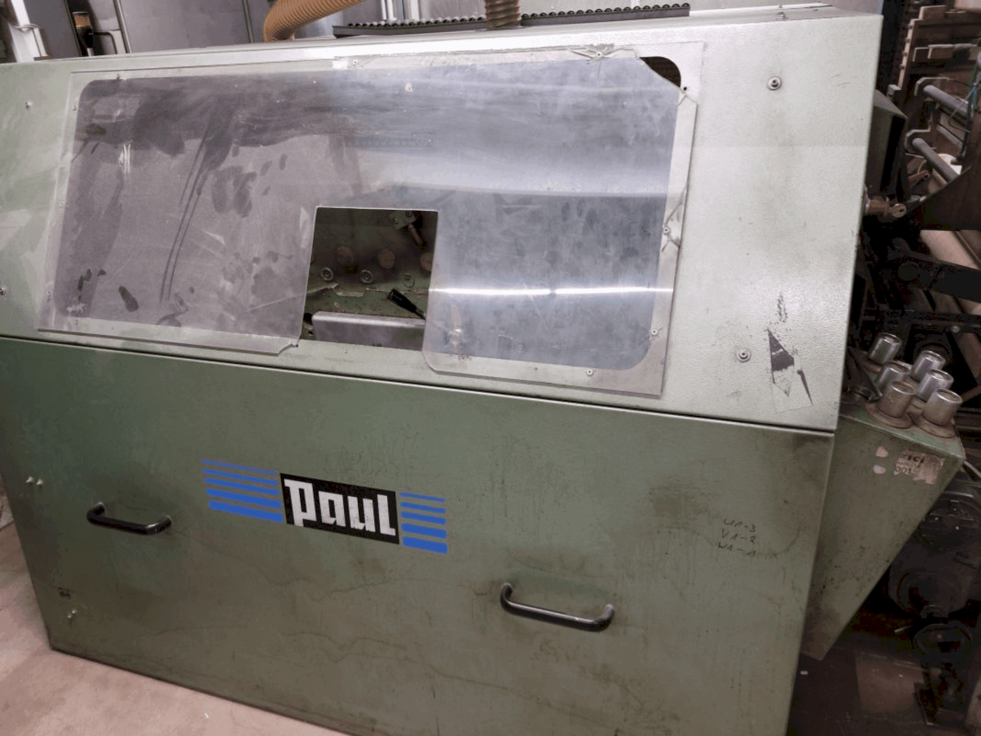 Vue de face de la machine Paul Reinhardt K34G / 1500