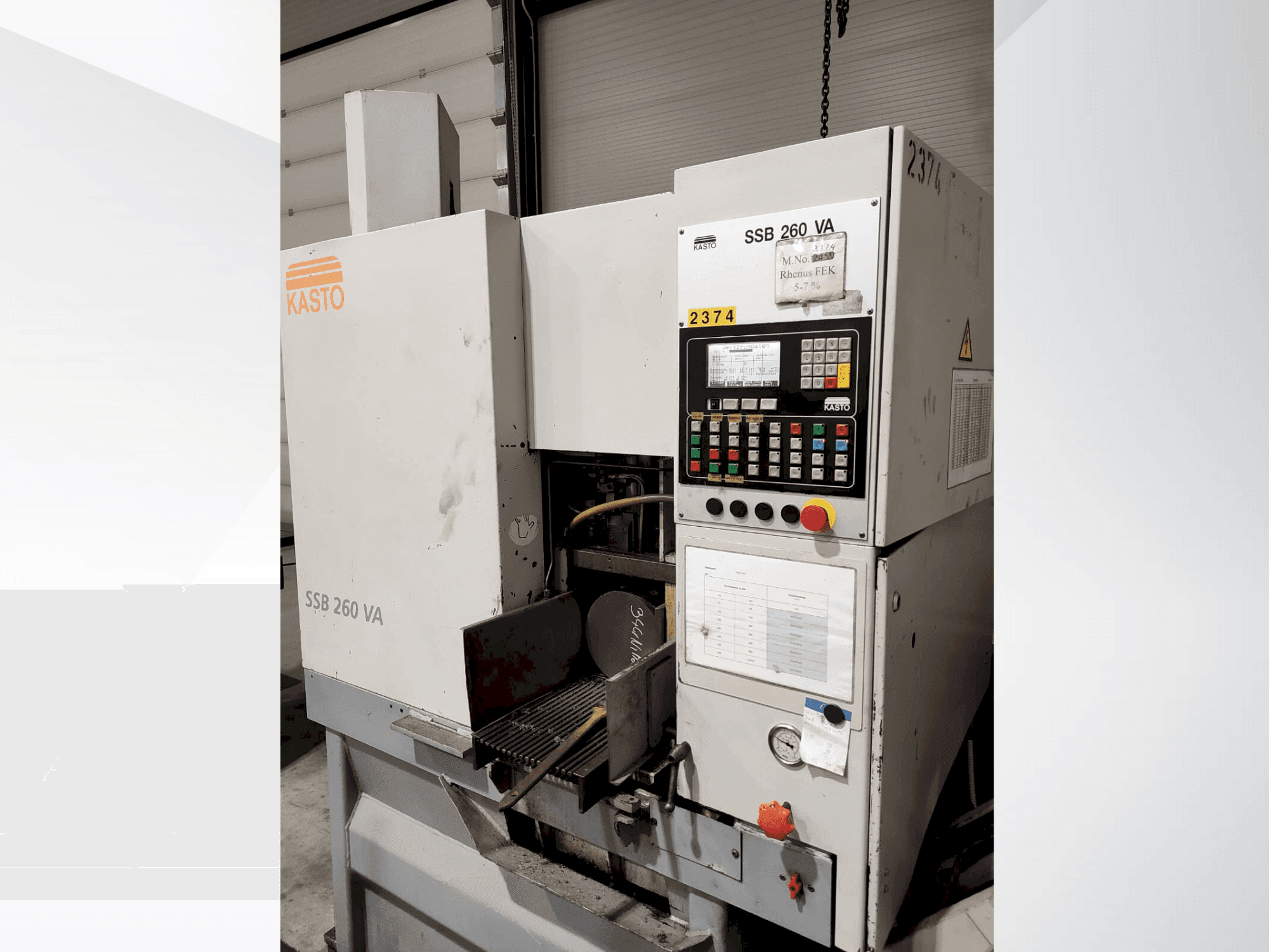 Vue de face de la machine KASTO SSB 260 VA