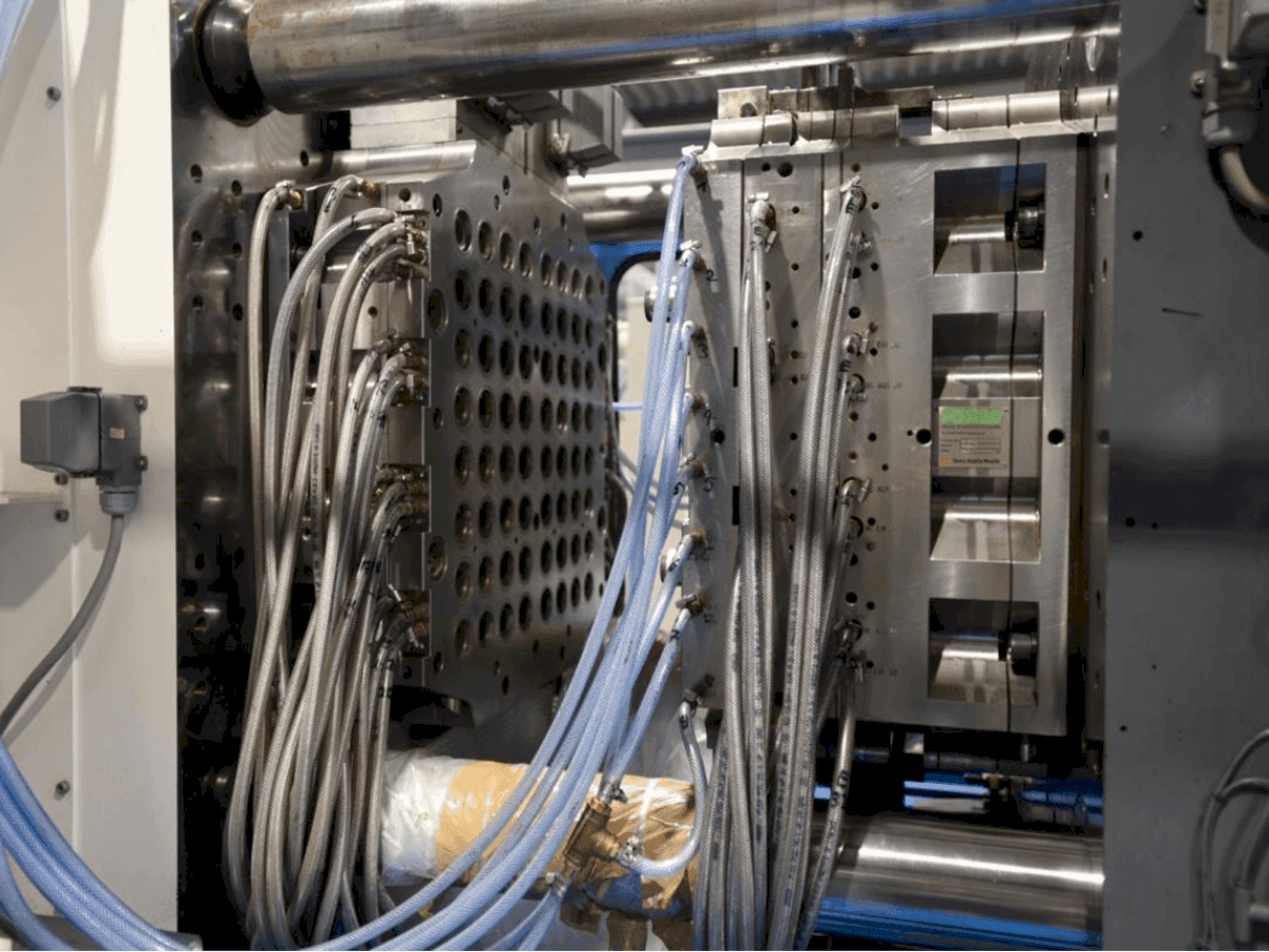 Vue latérale de la machine FOSTAG 64fold