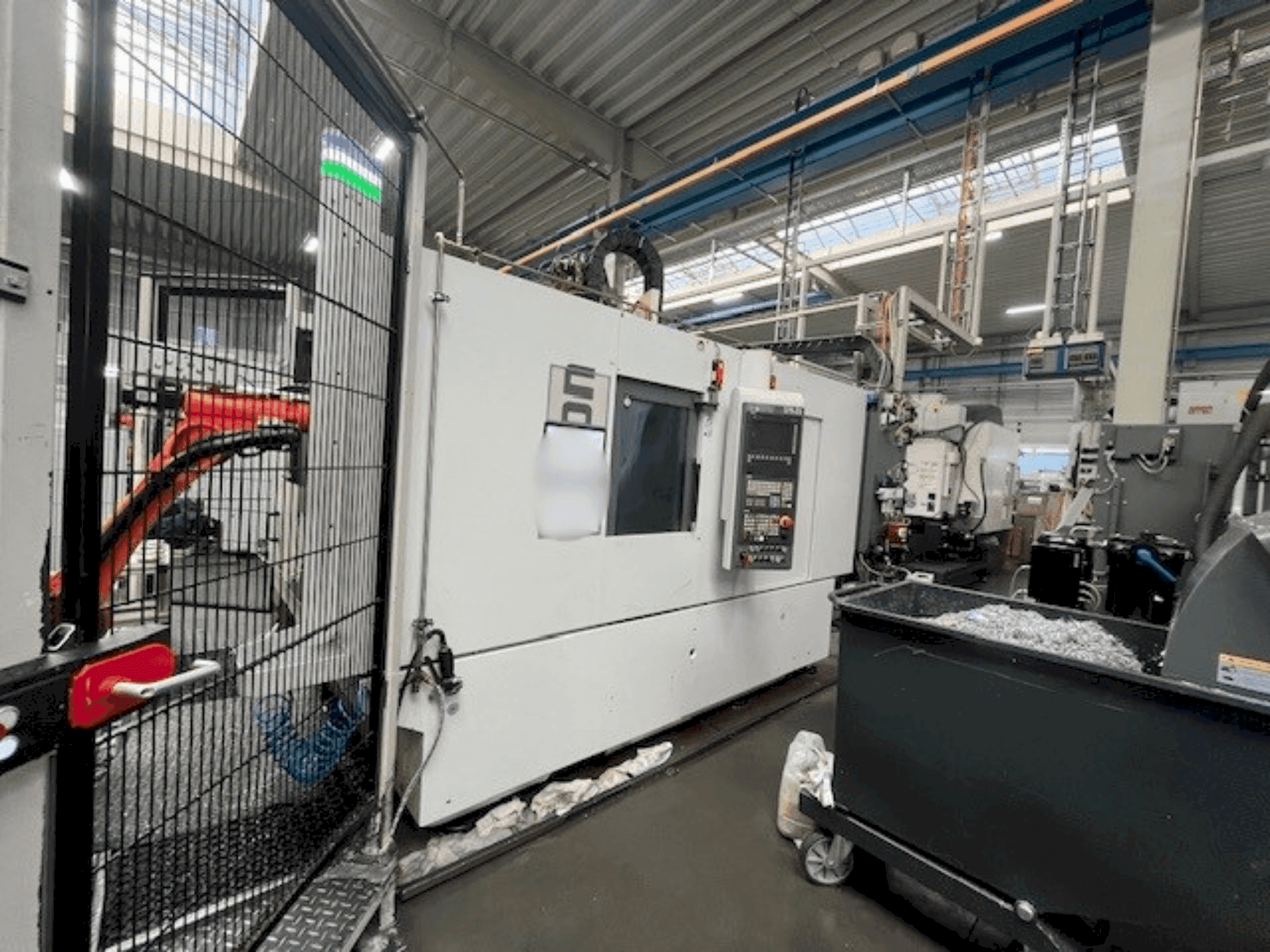 Vue de face de la machine CHIRON DZ 15 W