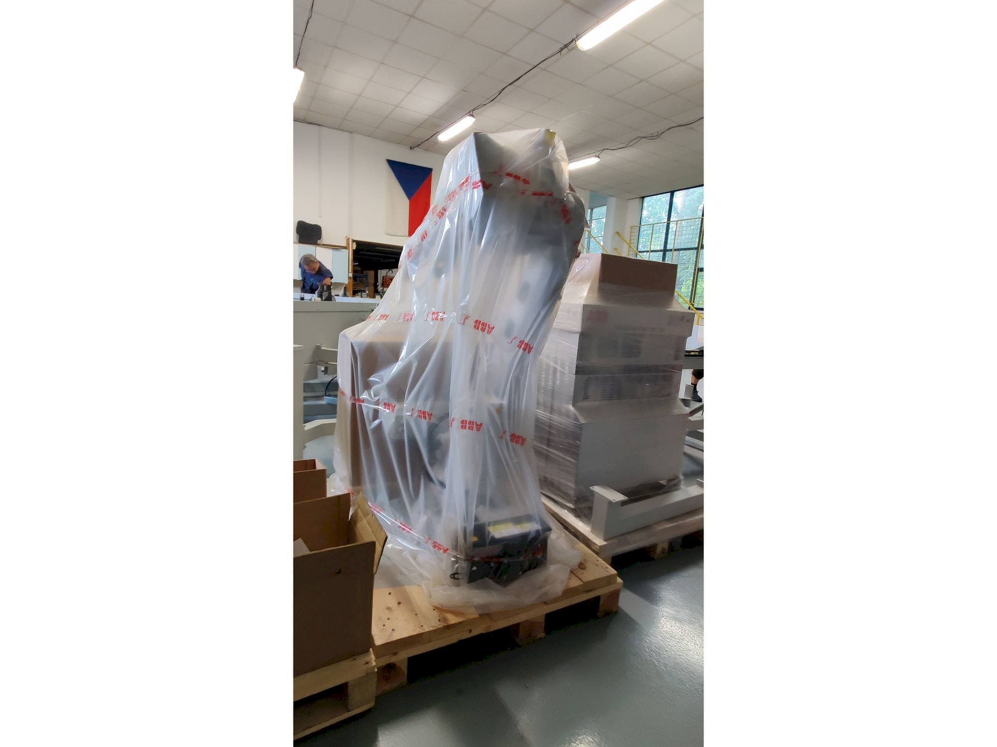 Vue de face de la machine ABB IRB 4600