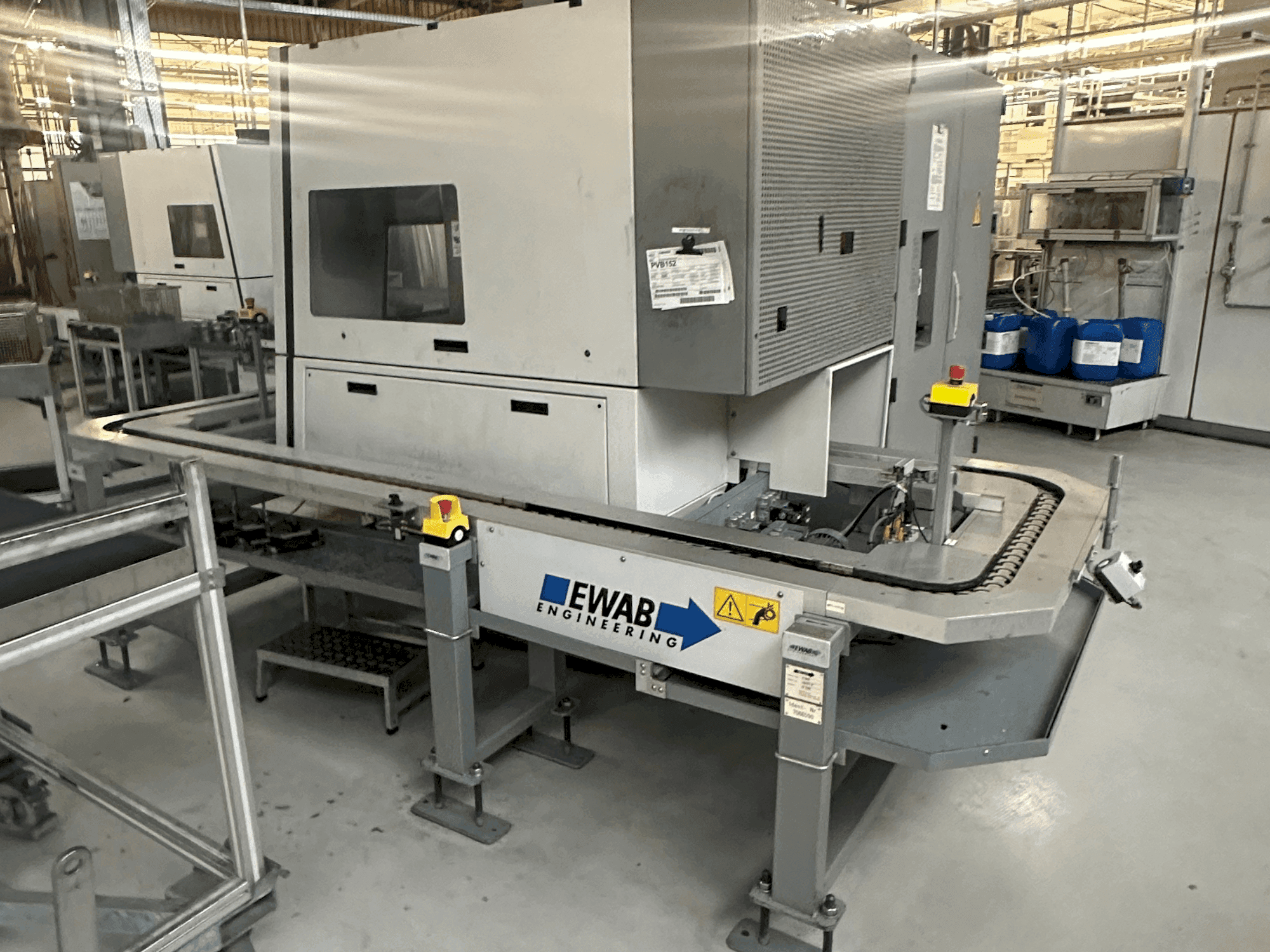 Vue de face de la machine DMG Gildemeister CTV 250