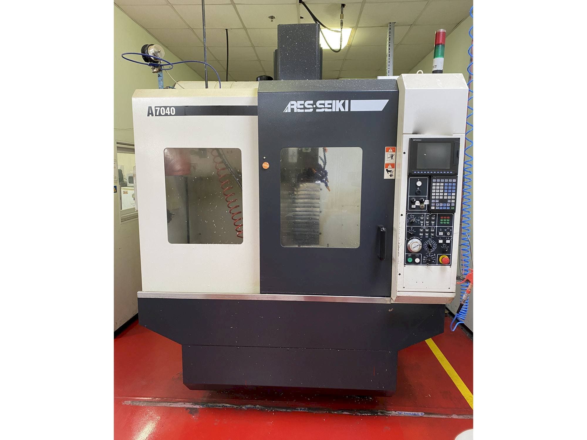 Vue de face de la machine ARES A7040