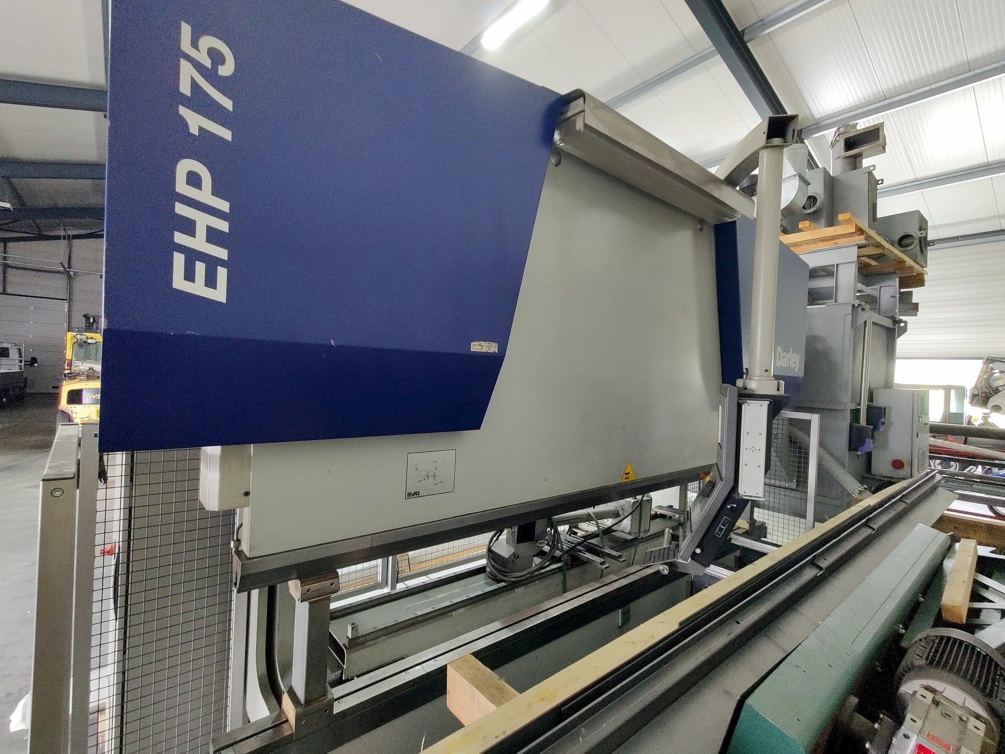 Vue gauche de la machine Darley EHP 175.31/25