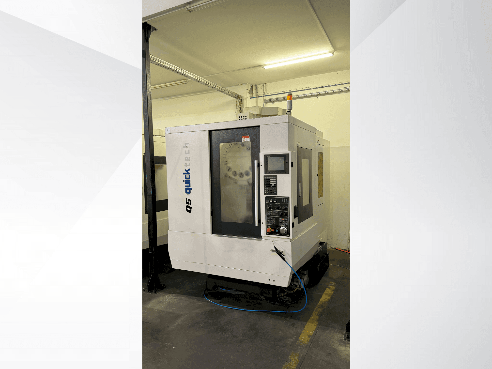 Vue de face de la machine Quick-Tech Q5