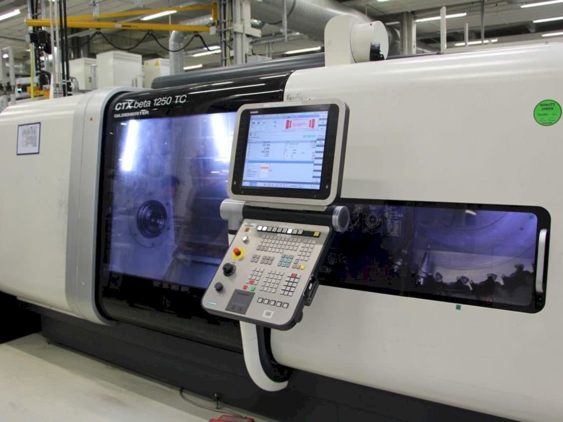 Vue de face de la machine DMG MORI GILDEMEISTER CTX Beta 1250 TC