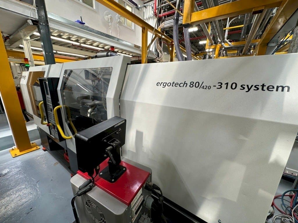 Vue de face de la machine DEMAG Ergotech 80/420-310 System