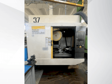Vue de face de la machine FANUC Robodrill Alpha-D21LiB5