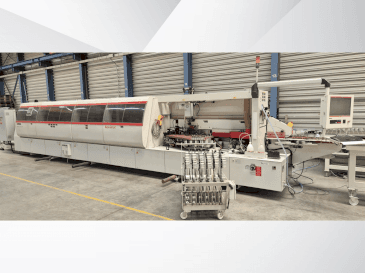 Vue de face de la machine IMA Novimat Concept / I / G80 / 440 / R3