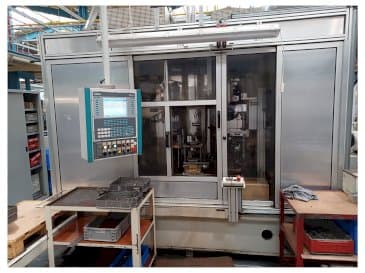 Vue de face de la machine KADIA 2PH 60/250R