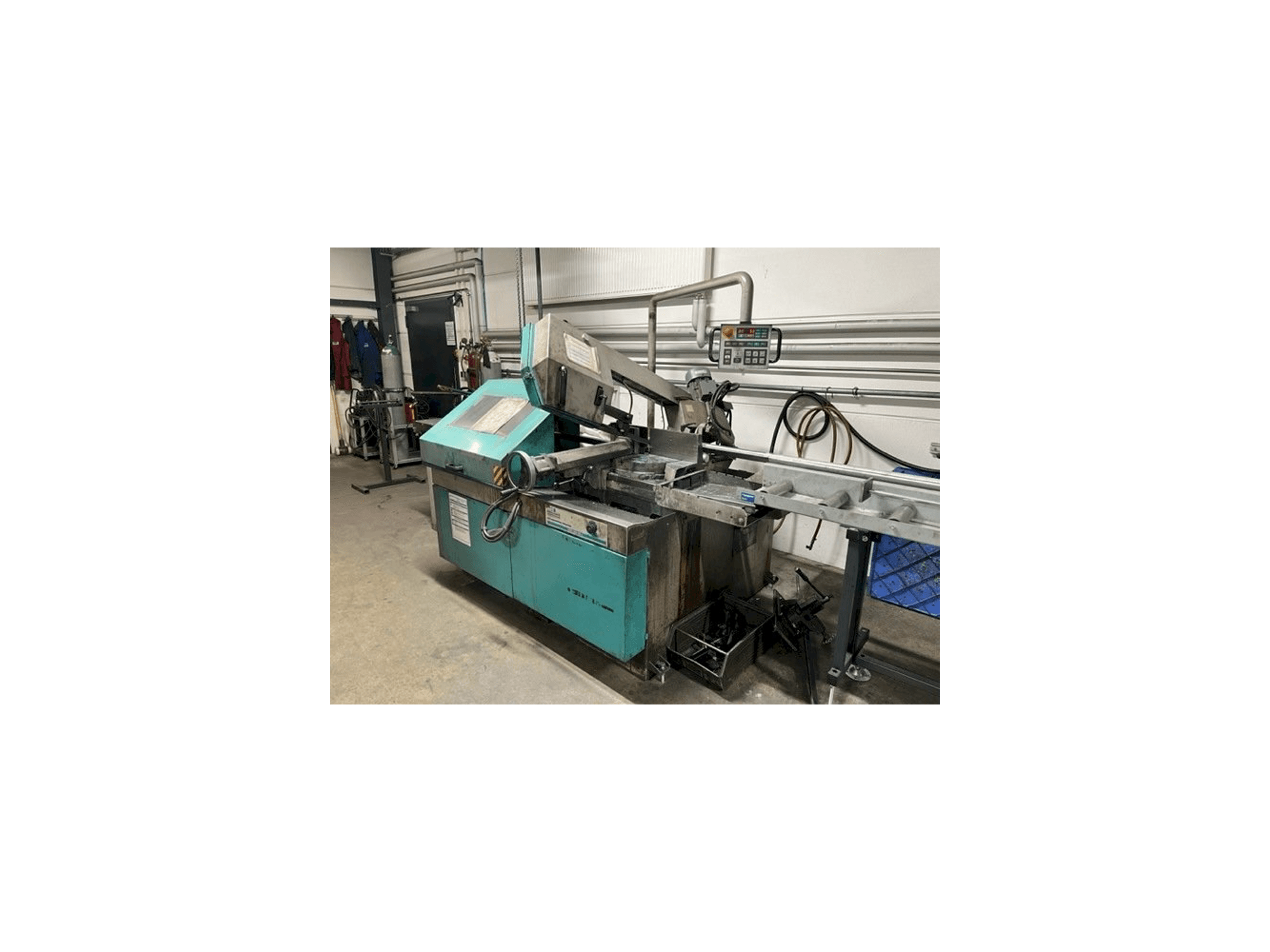 Vue de face de la machine BERG & SCHMID GBS 280 VA-i