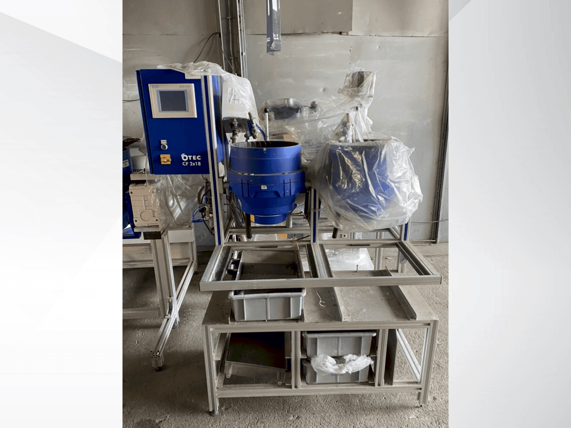 Vue de face de la machine OTEC CF 2x 18