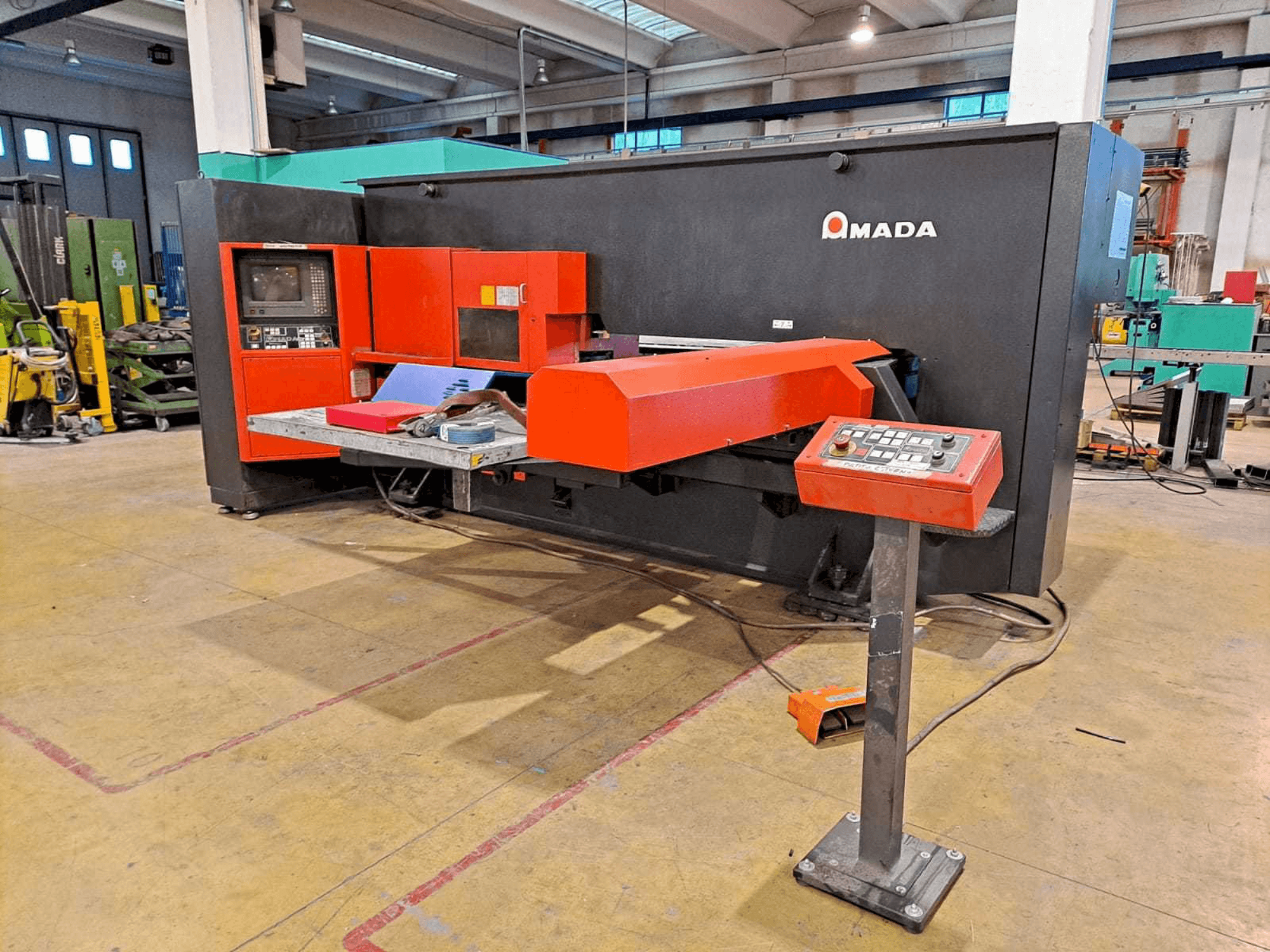 Front view of AMADA ARCADE 212 machine