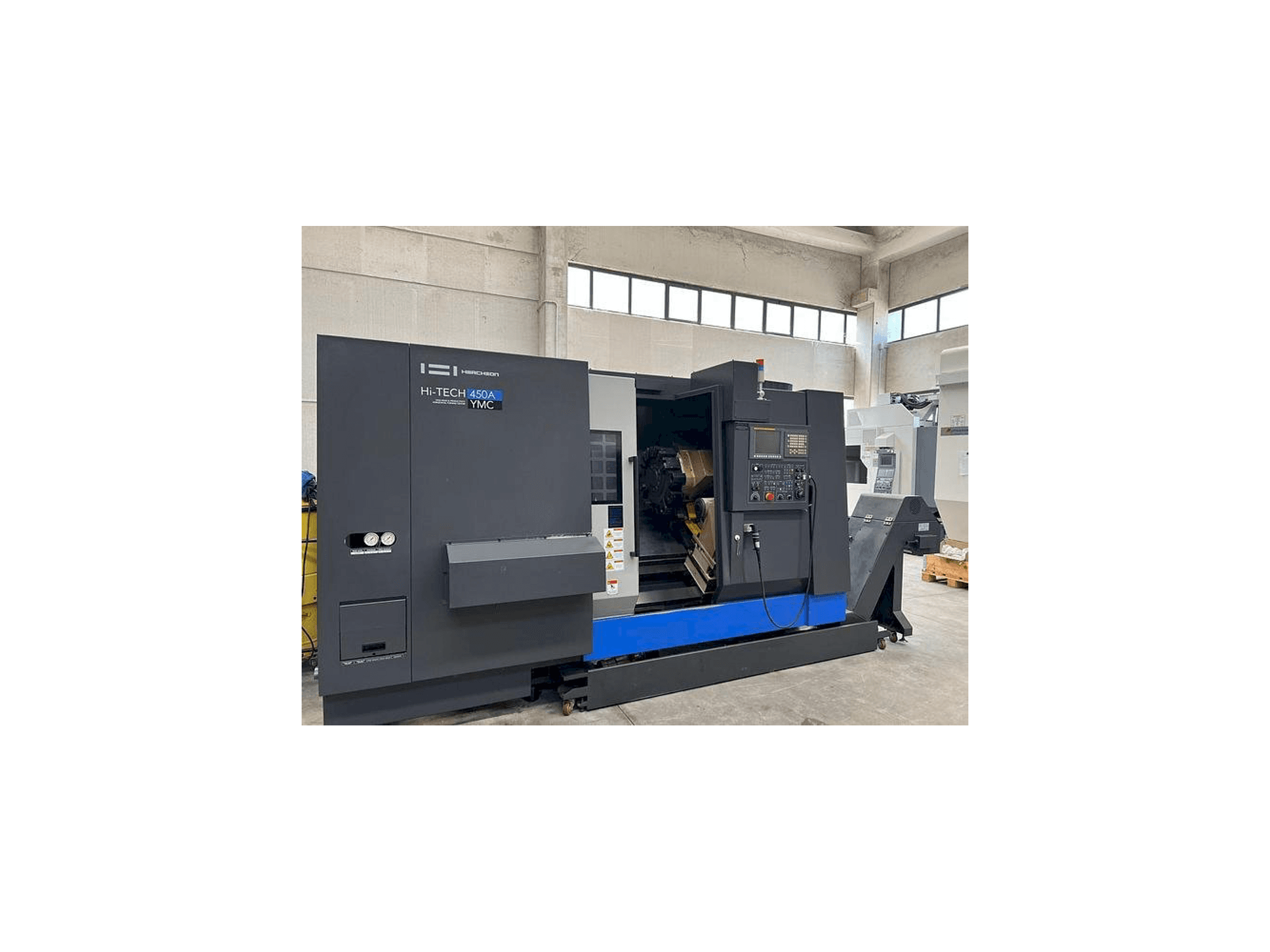 Front view of HWACHEON HI-ECO 450A YMC machine