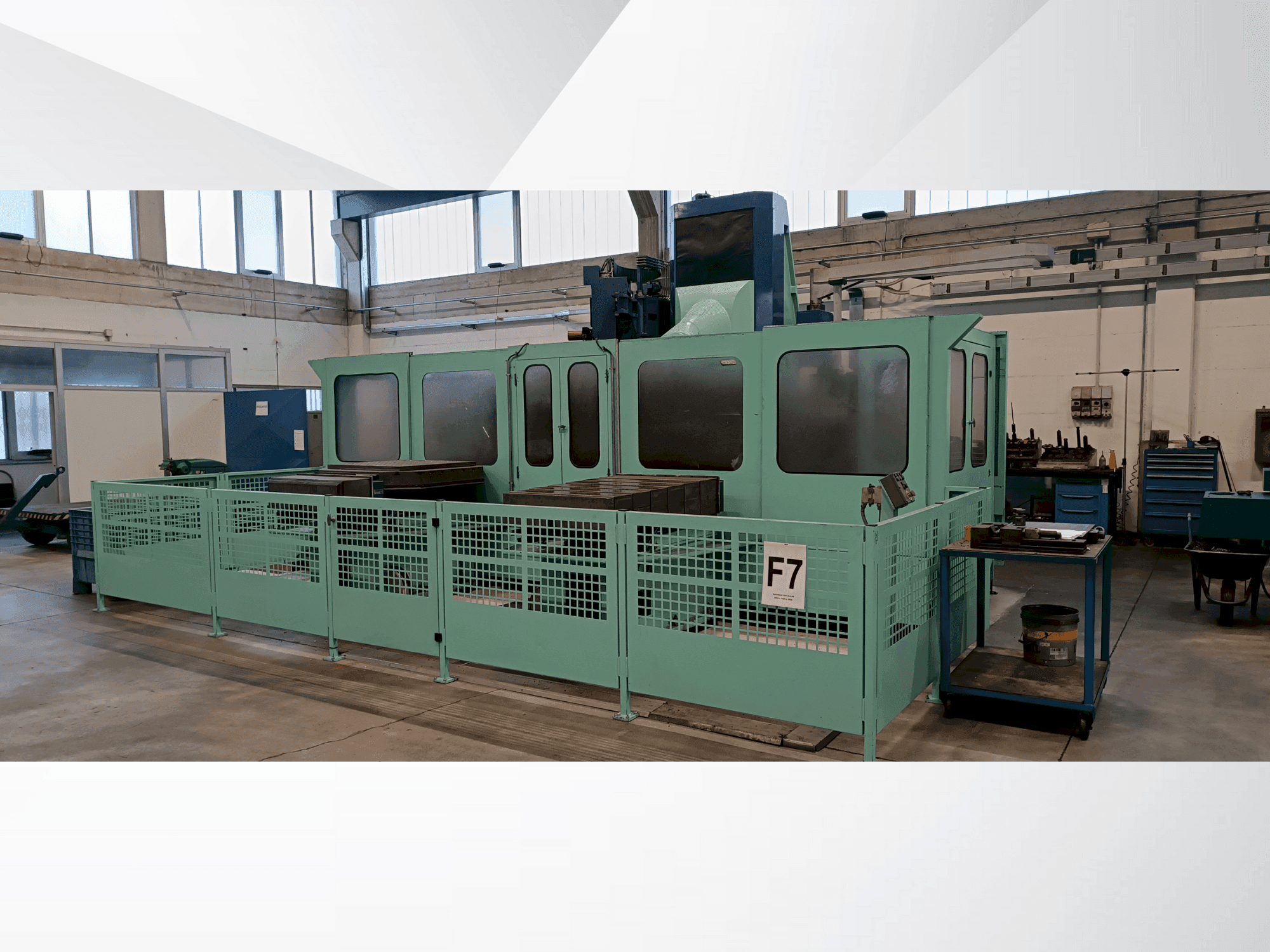 Vue de face de la machine SACHMAN TRT314 H