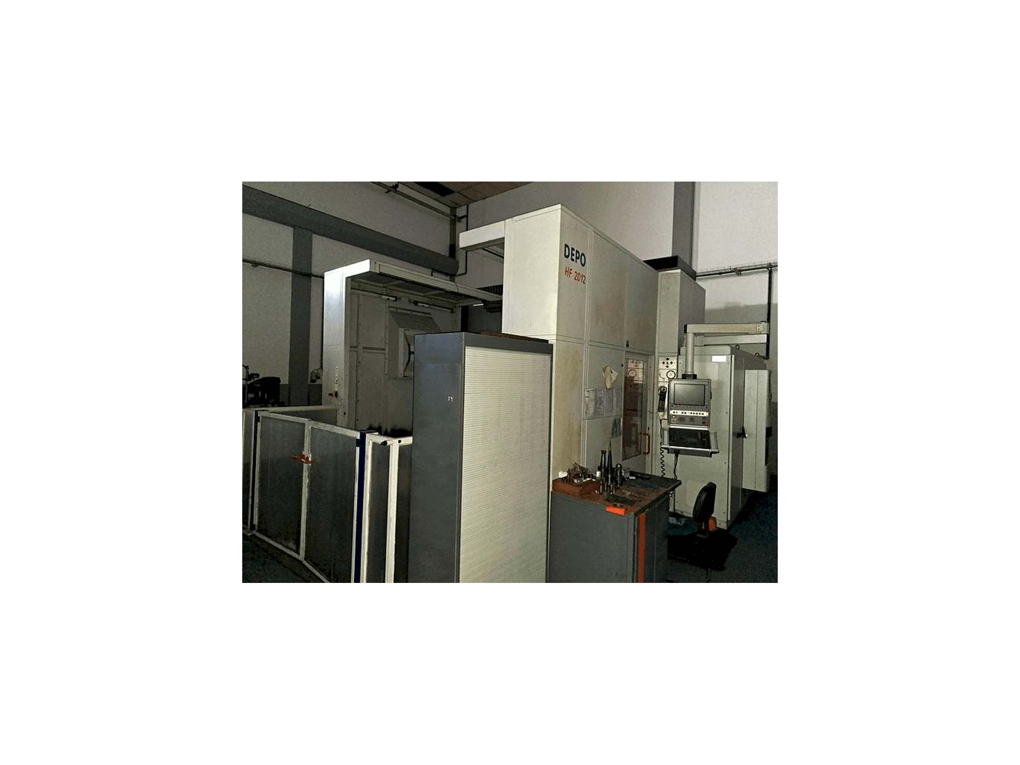 Vue de face de la machine DEPO HP