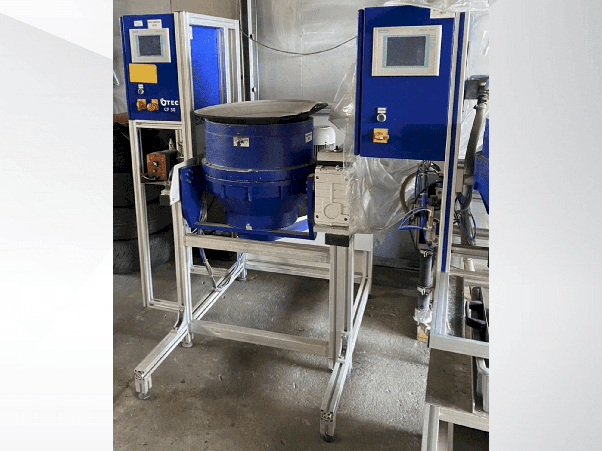 Vue de face de la machine OTEC CF 1x50