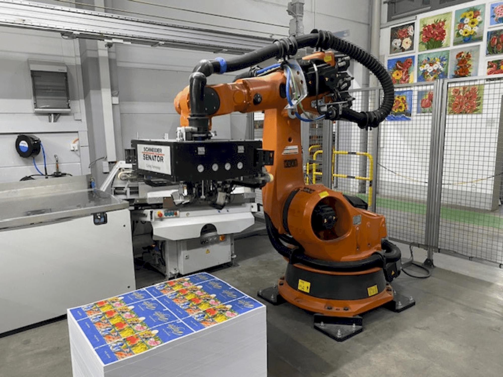 Vue de face de la machine KUKA KR140-3 COMP