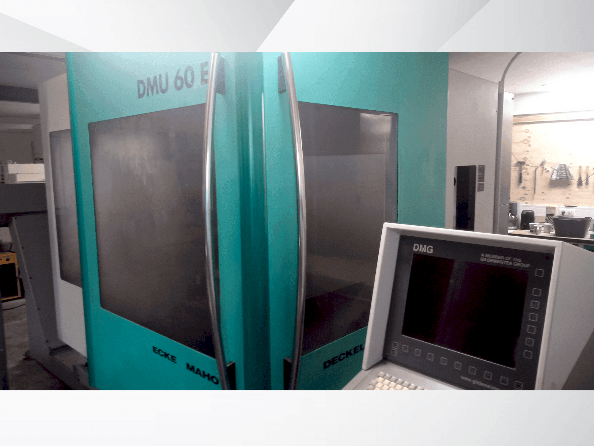 Vue de face de la machine DECKEL MAHO DMU 60 E