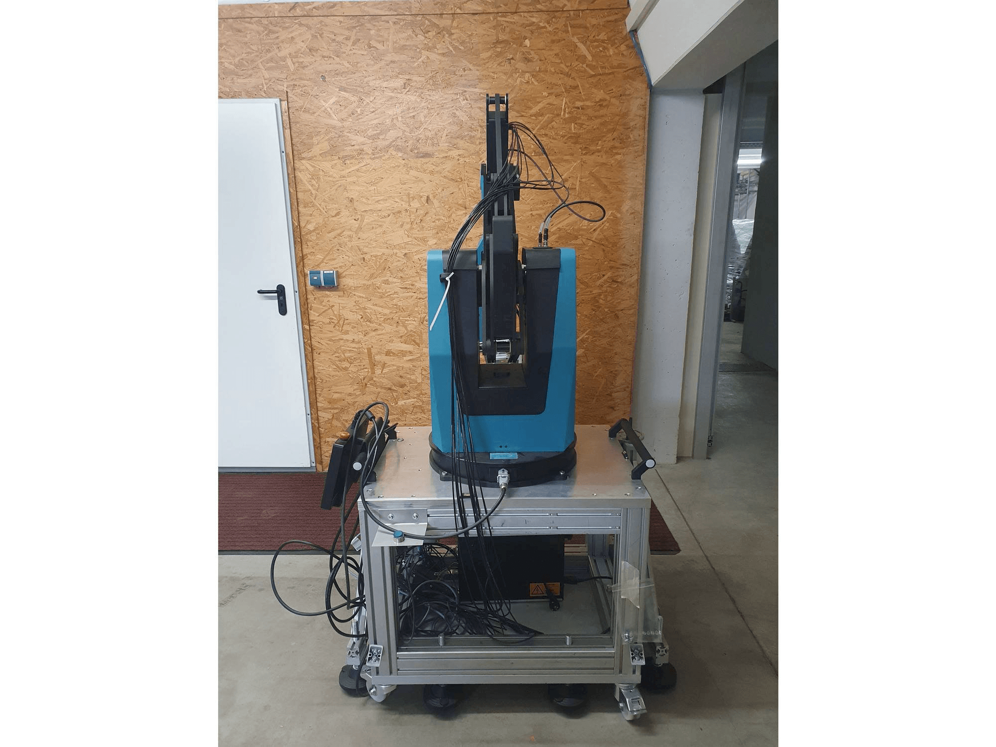 Vue de face de la machine Fruitcore HORST 1400