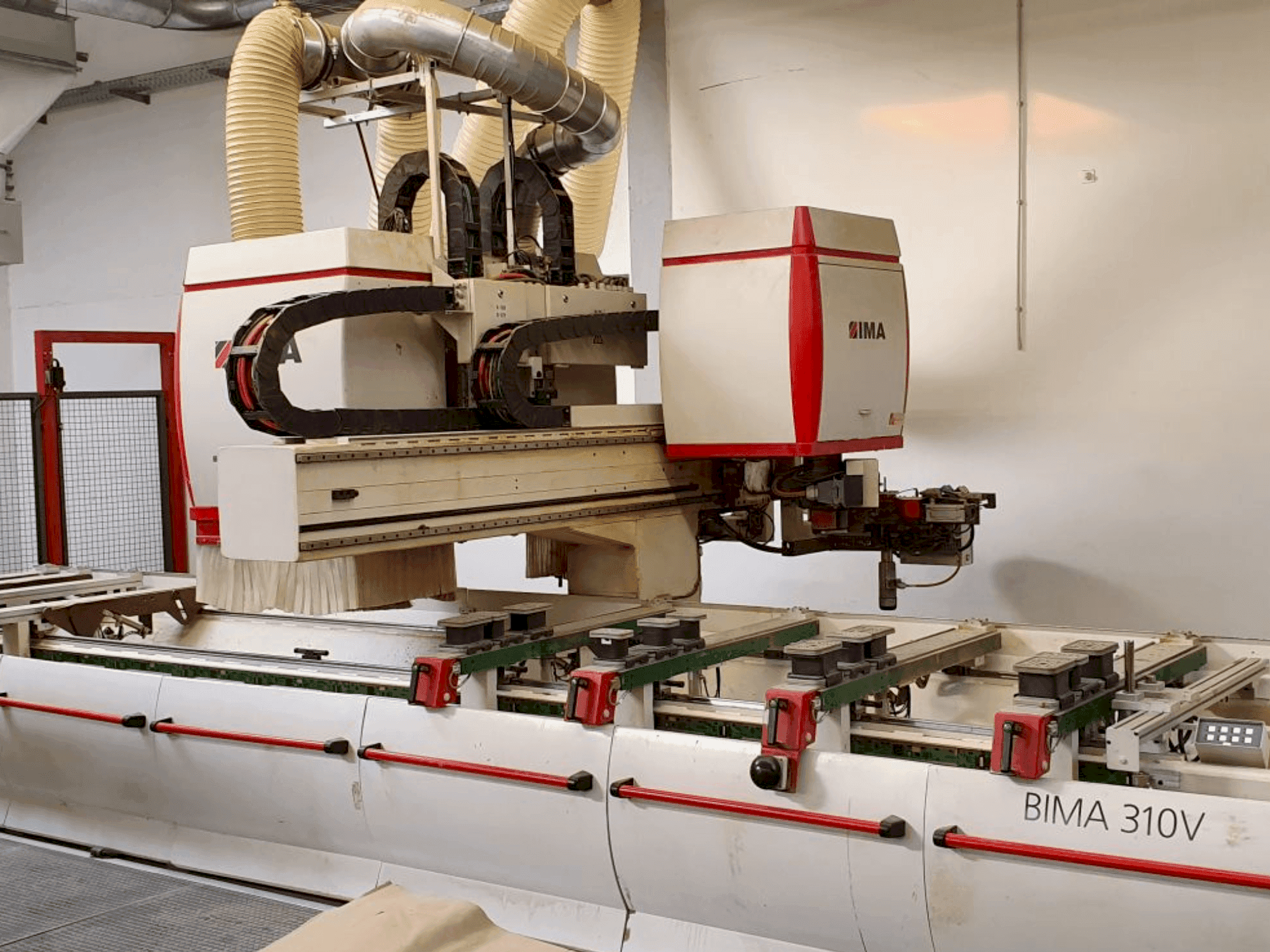 Vue de face de la machine IMA BIMA 310V 120/600
