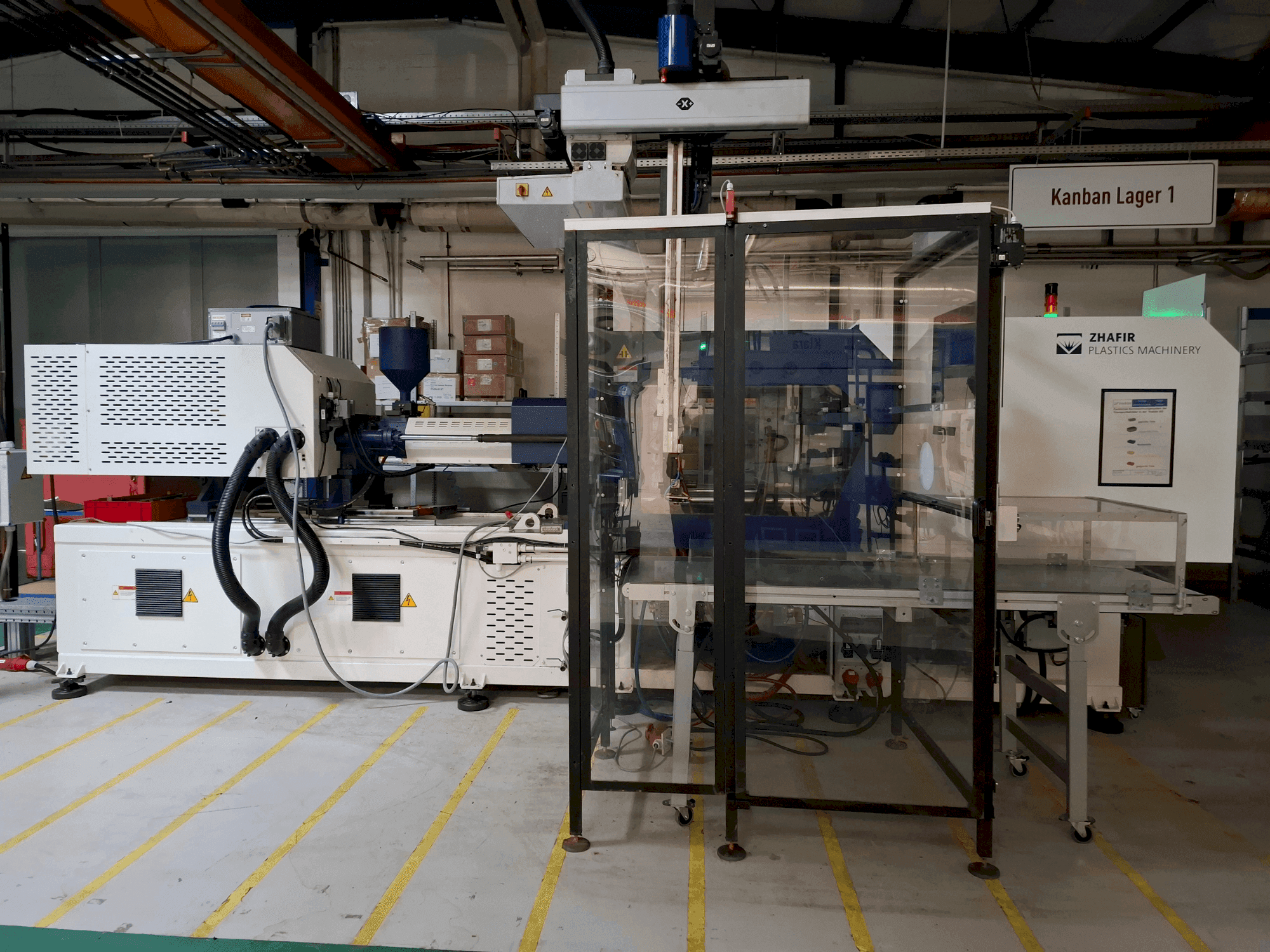 Vue latérale de la machine HAITIAN ZHAFIR ZERES ZE1900