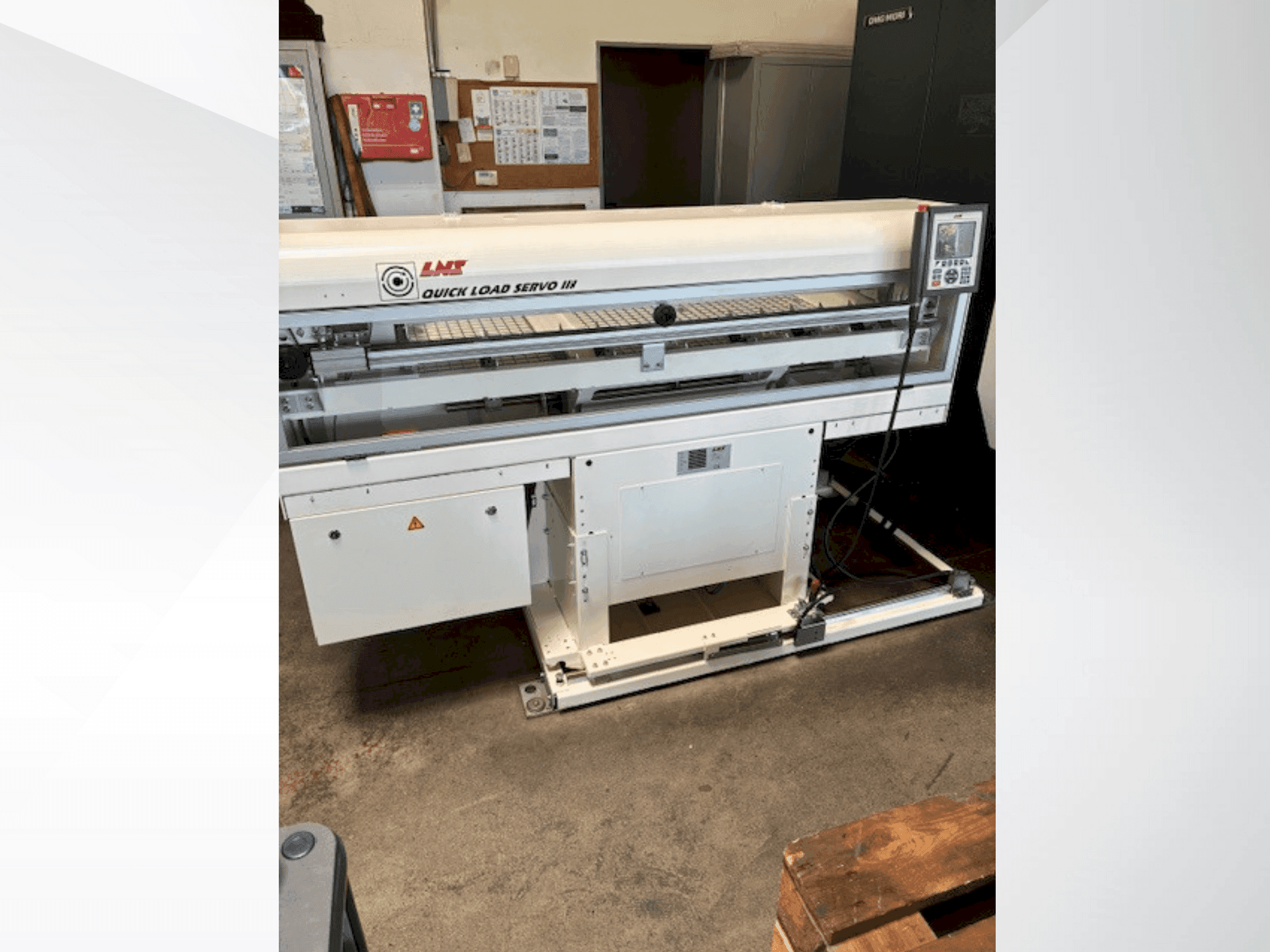 Vue de face de la machine LNS Quick Load Servo 3