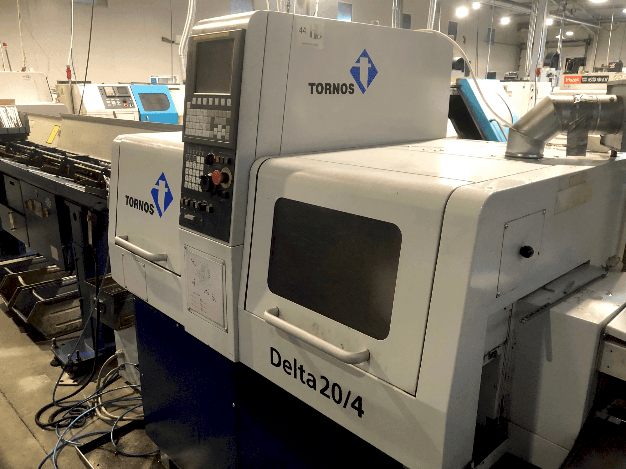 Vue de face de la machine TORNOS TORNOS DELTA 20/4